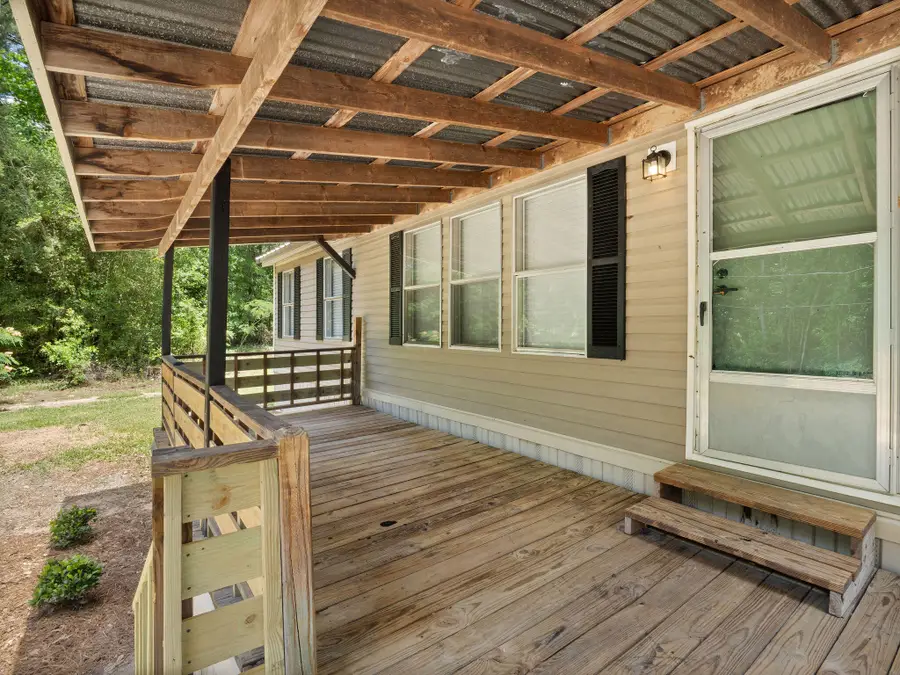 1049 Dogwood Trl, Deridder, LA 70634 - #2