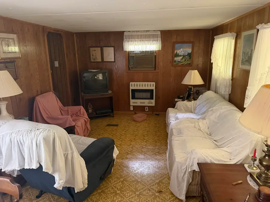161 Howard, Hornbeck, LA 71439 - #3
