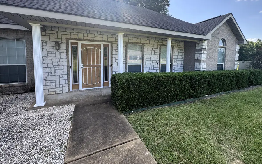300 Veterans, Leesville, LA 71446 - #2