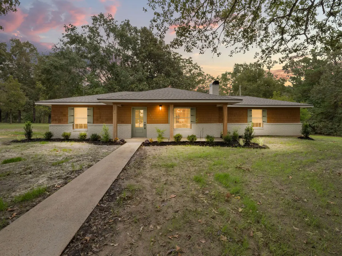 3923 Main, Anacoco, LA 71403 - #1