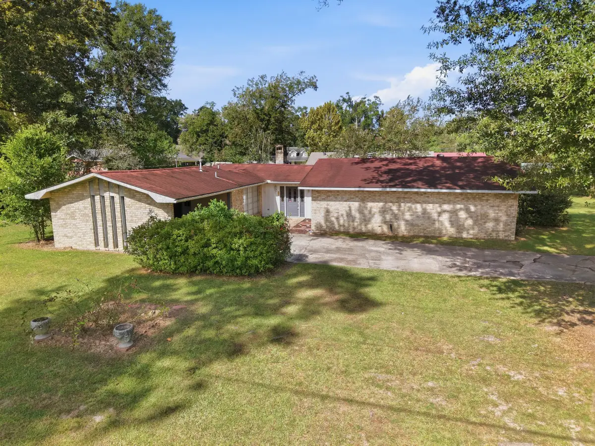 210 Henderson, Deridder, LA 70634 - #1
