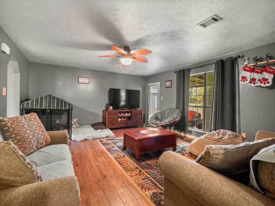 149 Methodist Landing Rd, Leesville, LA 71446 - Image #3