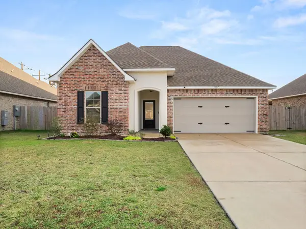 1507 Bowen Rd, Lake Charles, LA 70611