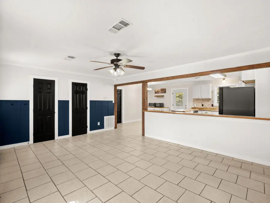 128 Kelley St, Leesville, LA 71446 - #3