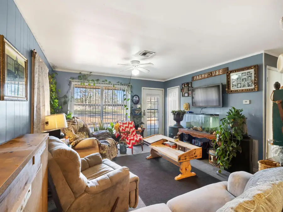 1404 Aaron, Leesville, LA 71446 - #3