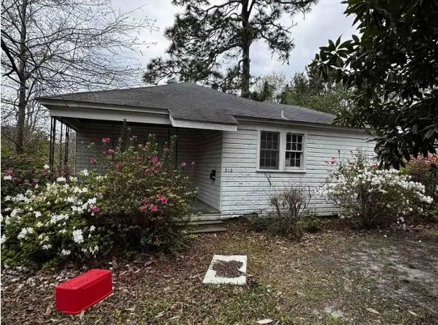 912 Dennis, Leesville, LA 71446 - #1