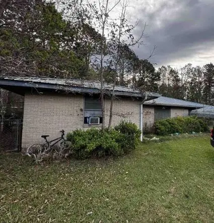 1221 Anderson, Leesville, LA 71446