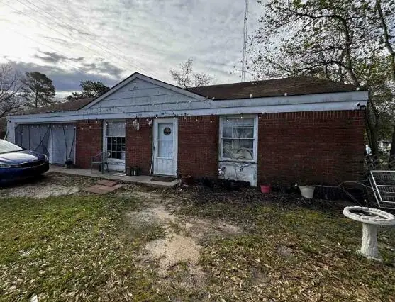 1100 Aaron, Leesville, LA 71446