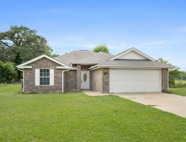 302 Holton Harris, Anacoco, LA 71403