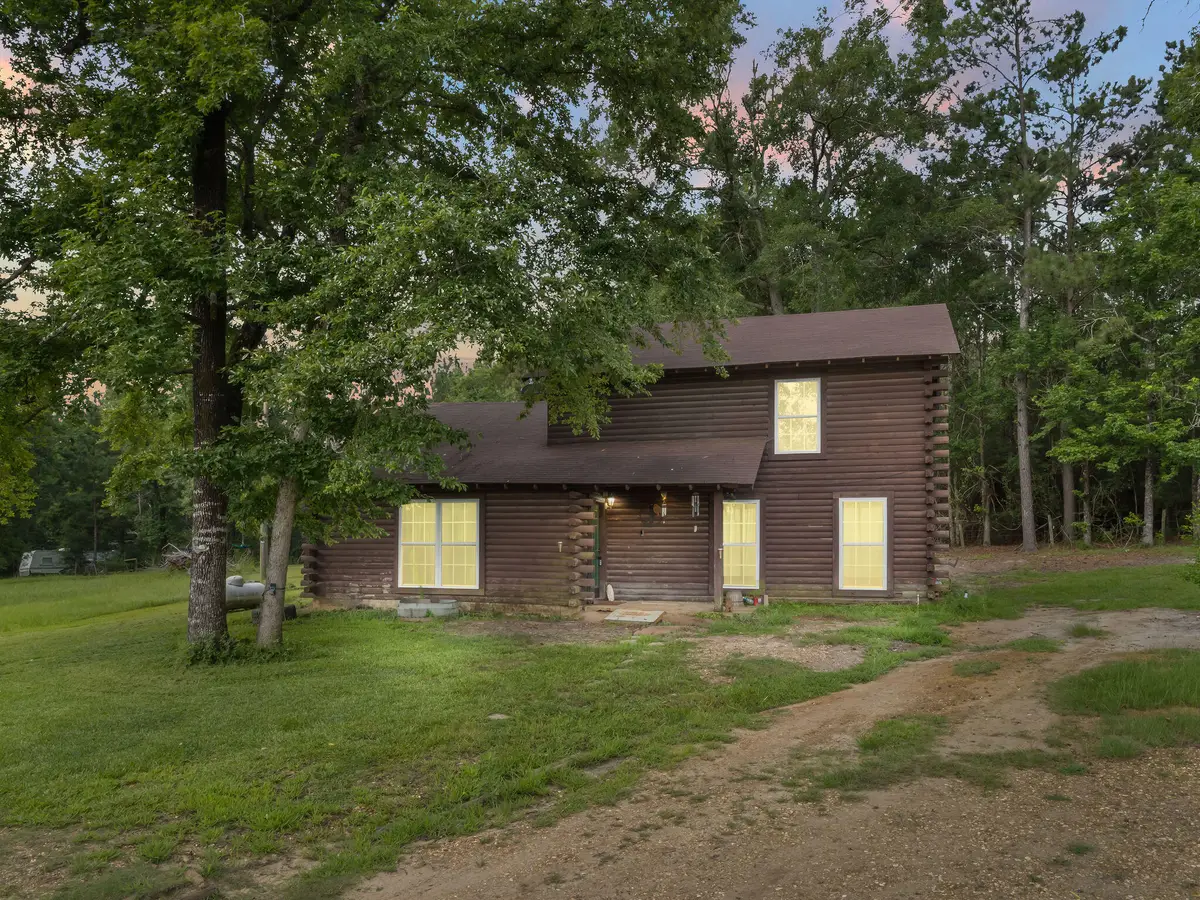 723 White City, Hornbeck, LA 71439 - #1