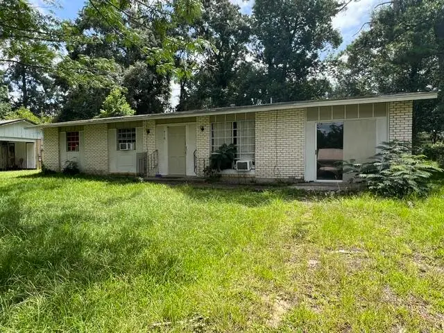 416 Lee, Deridder, LA 70634 - #1
