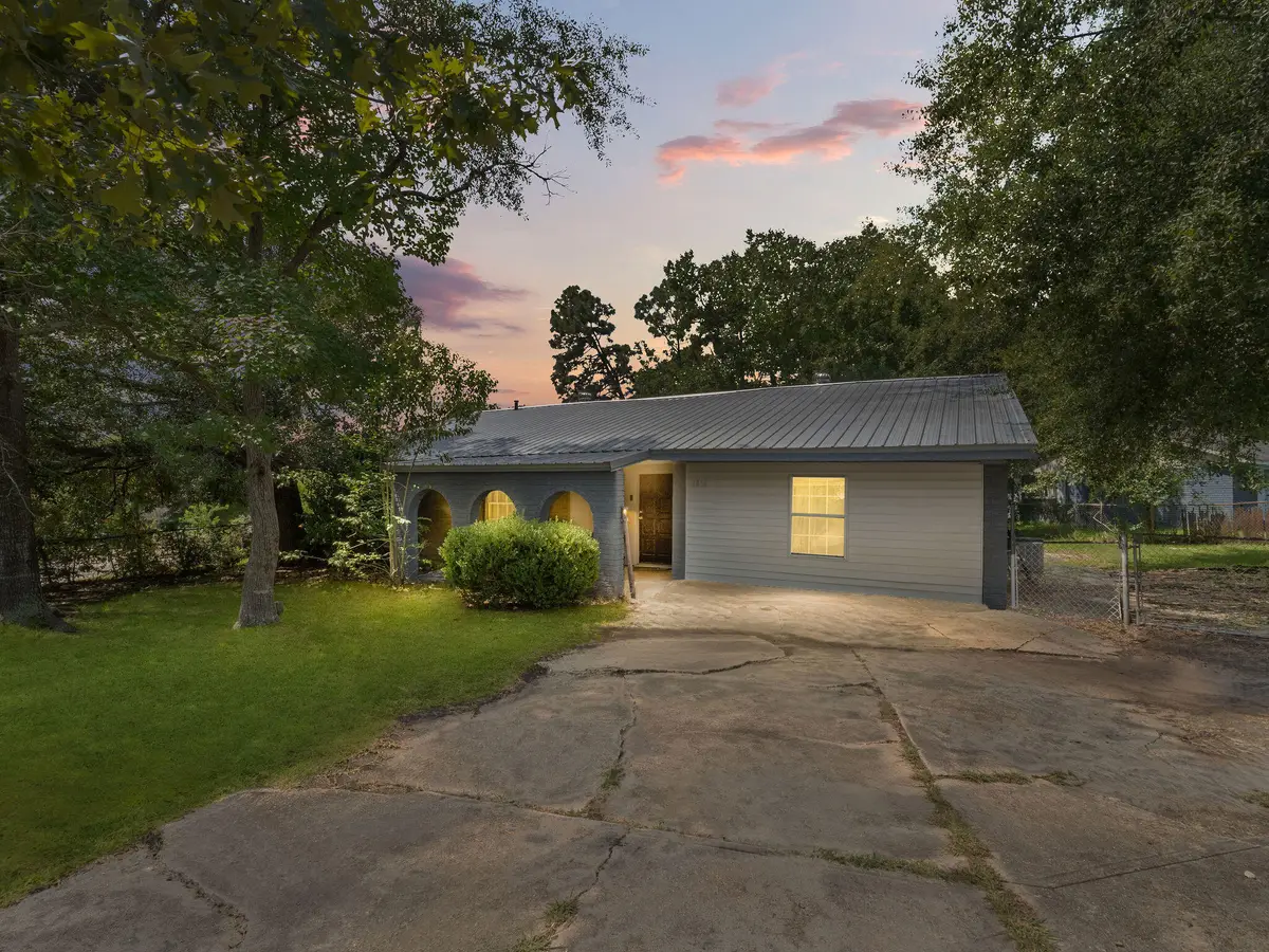 1036 Anderson, Leesville, LA 71446 - #1