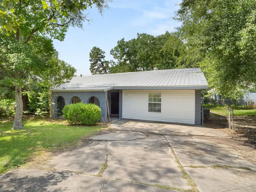 1036 Anderson, Leesville, LA 71446 - #3