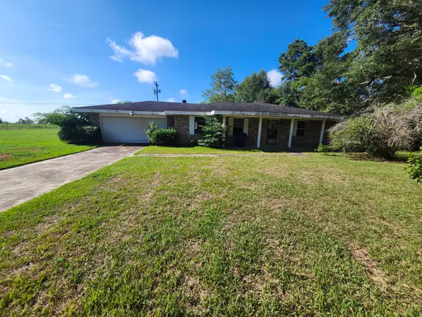 1564 Granberry, DeRidder, LA 70634