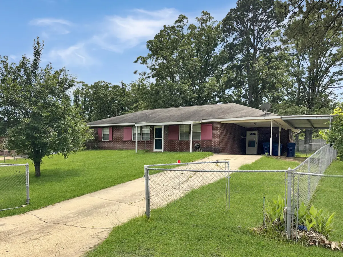 1604 Allison, Leesville, LA 71446 - #1