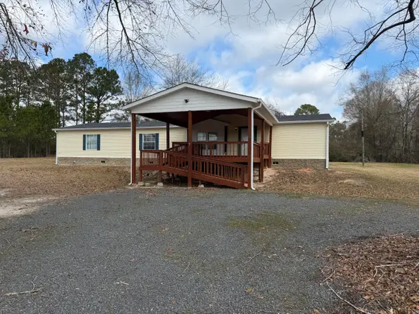 126 Mary Hunt Rd, Leesville, LA 71446