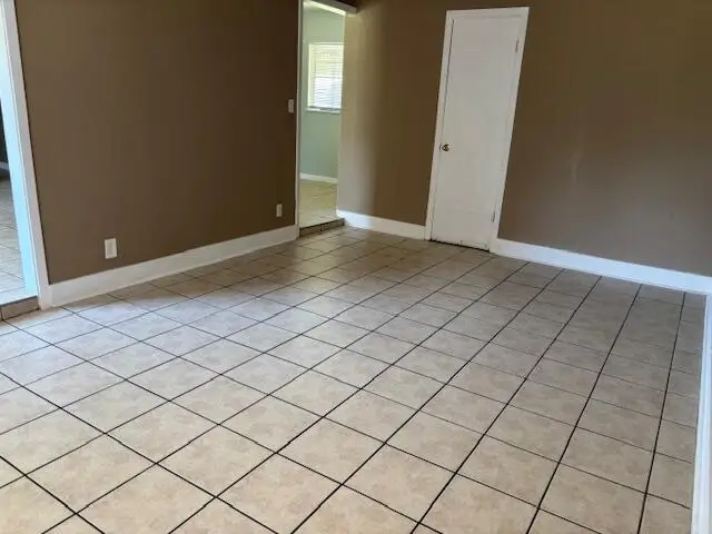 1038 Longleaf, Leesville, LA 71446 - #3