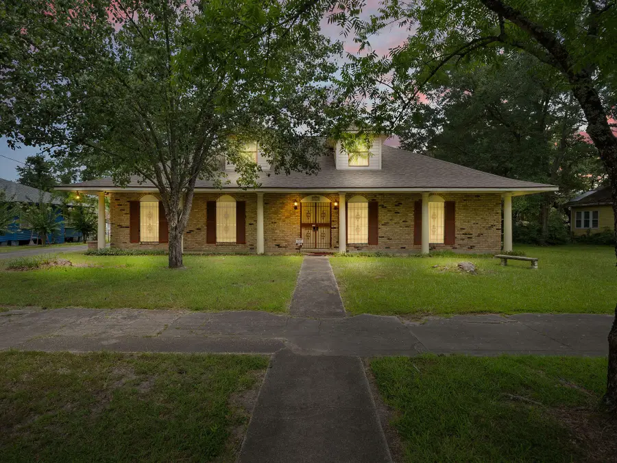 304 Broad, Deridder, LA 70634 - Image #2