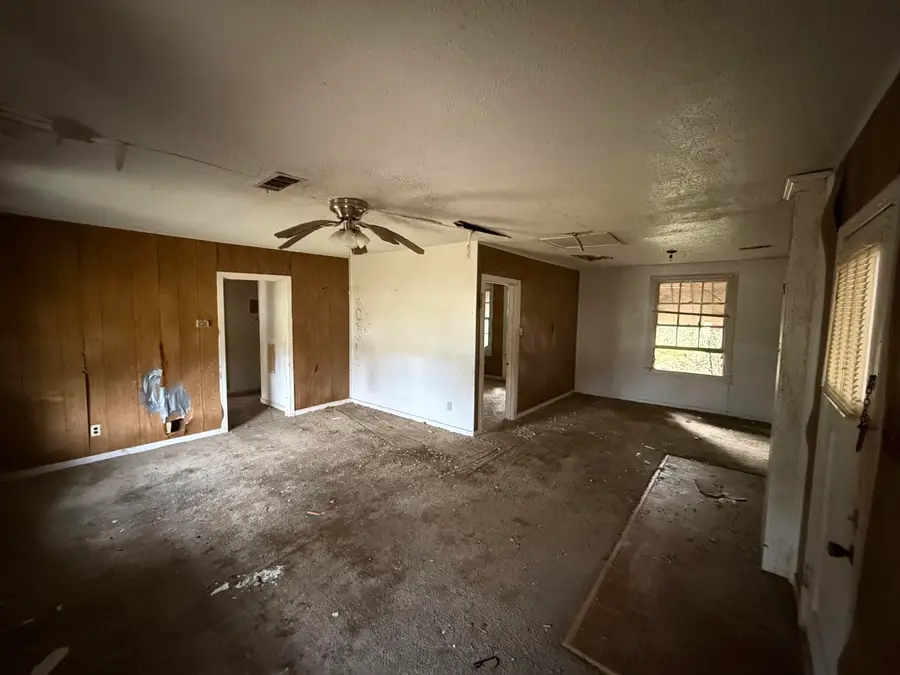 1104 John Paul Jones Ave, Leesville, LA 71446 - Image #3