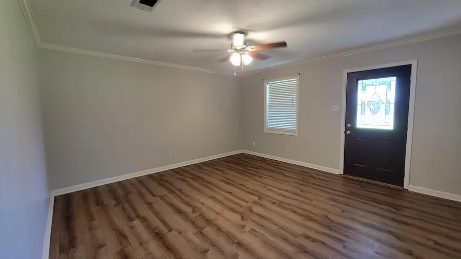 1914 Donna Dr, Deridder, LA 70634 - Image #3