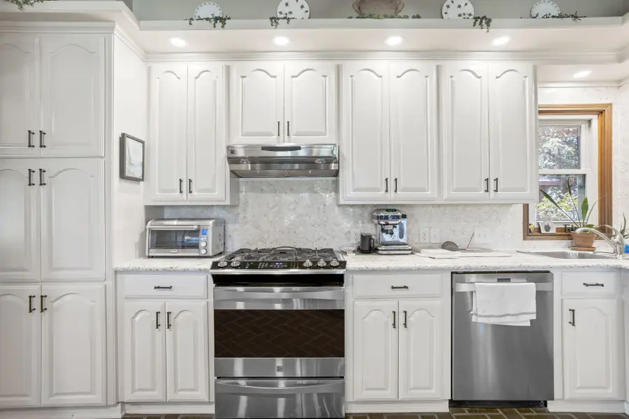 232 Rodney White Ln, Longville, LA 70652 - #3