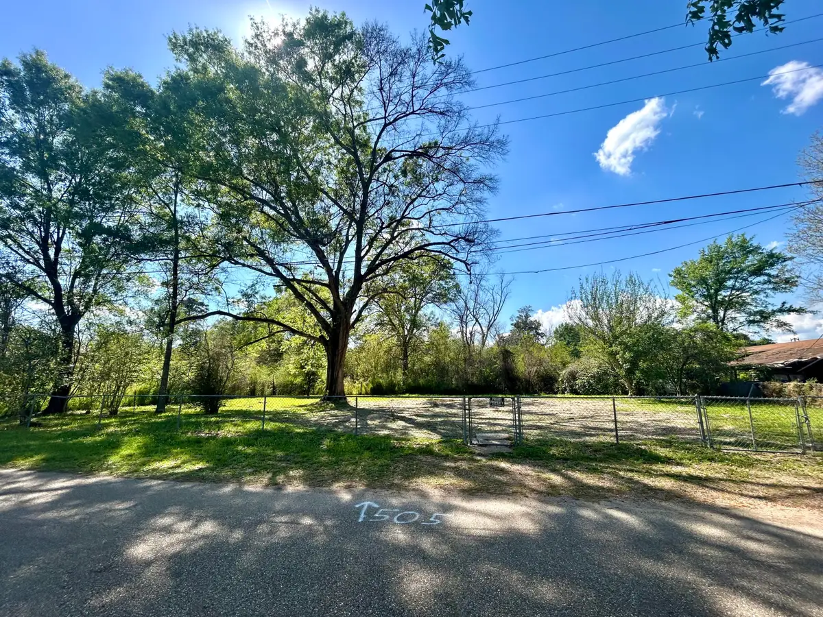 8th, Oakdale, LA 71463 - #1