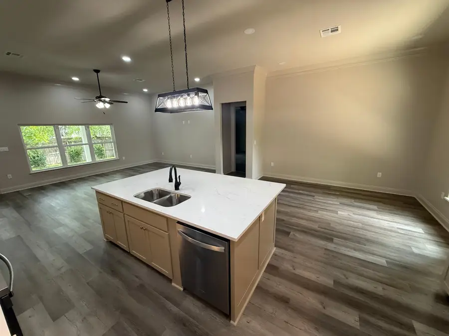 808 W 7th St, Deridder, LA 70634 - #3