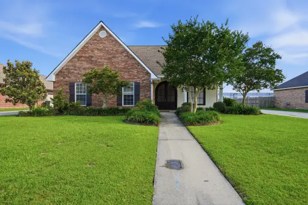 2245 Kingswood, Lake Charles, LA 70605
