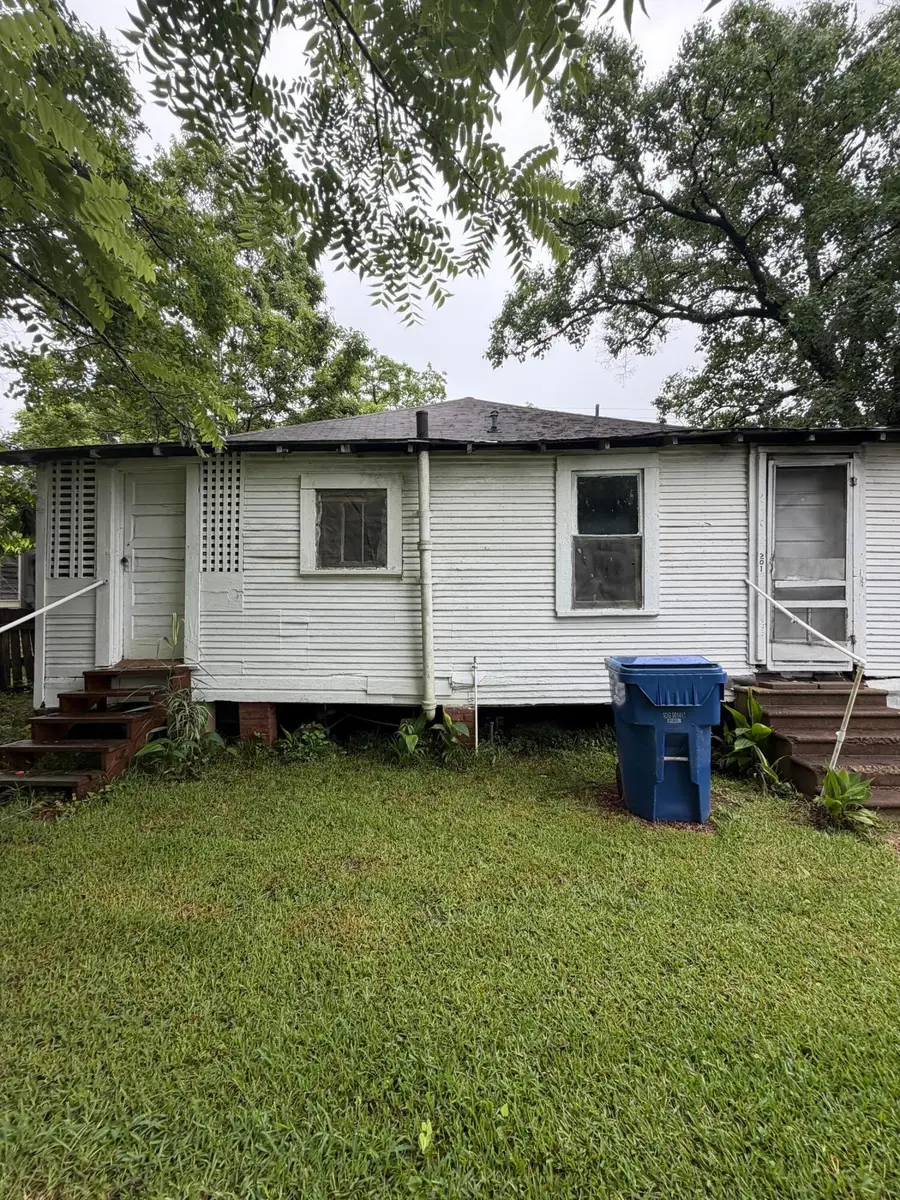 201 N Texas St, Deridder, LA 70634 - #2