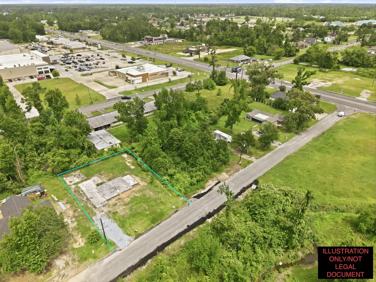 Thelma Ln, Lake Charles, LA 70611 - #1