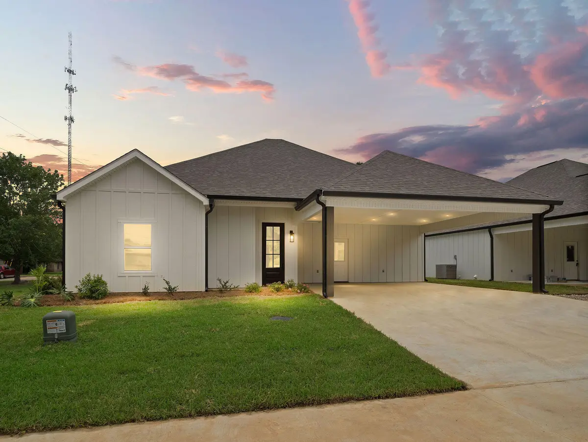 1923 Schovall, Deridder, LA 70634 - #1
