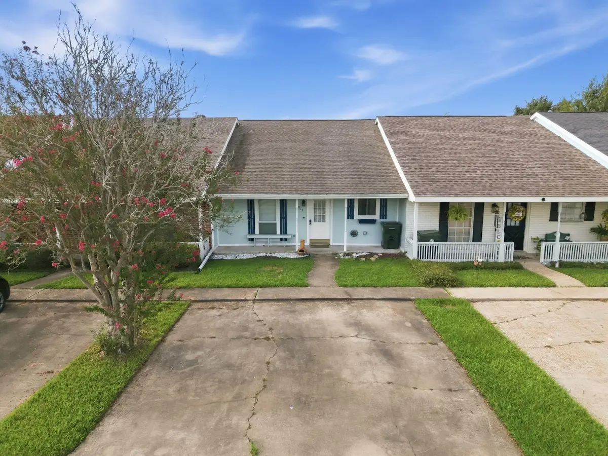 1817 Tallowood, Lake Charles, LA 70605 - #1