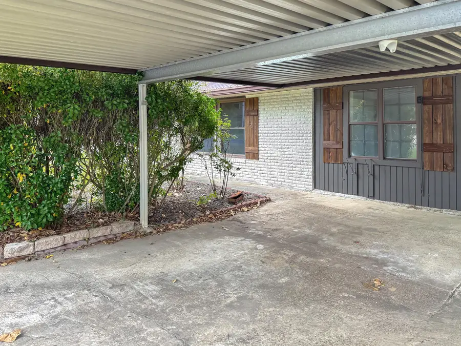 119 Allen Ave, Leesville, LA 71446 - Image #2