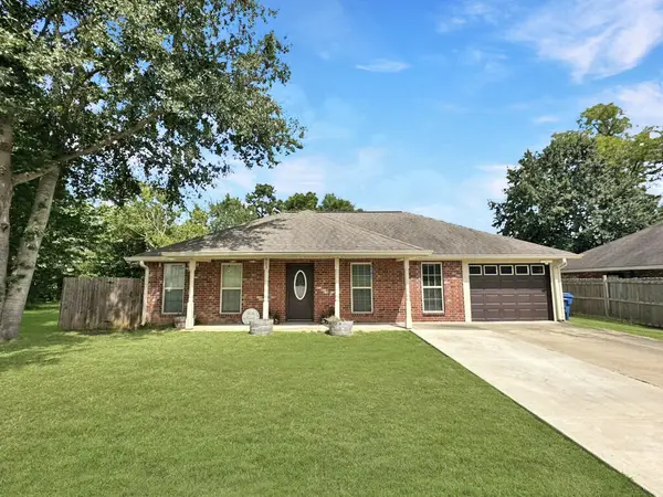 903 4th, Leesville, LA 71446