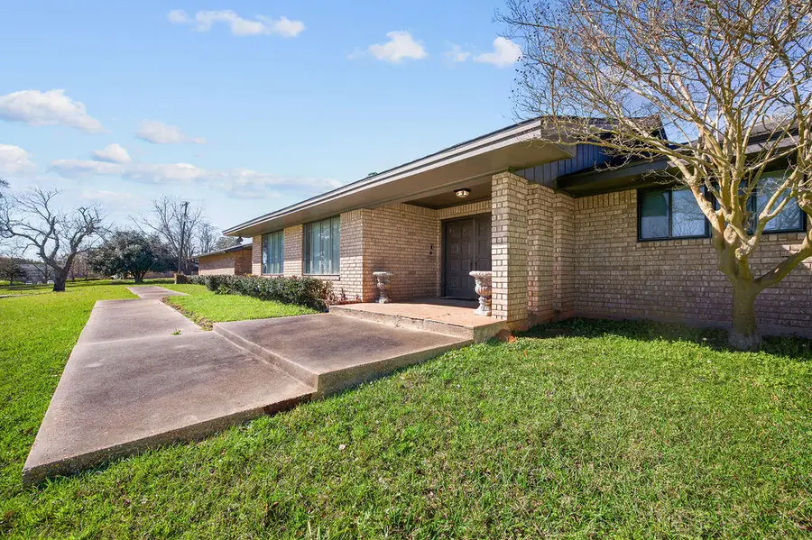 475 Eissman Road, Leesville, LA 71446 - Image #3