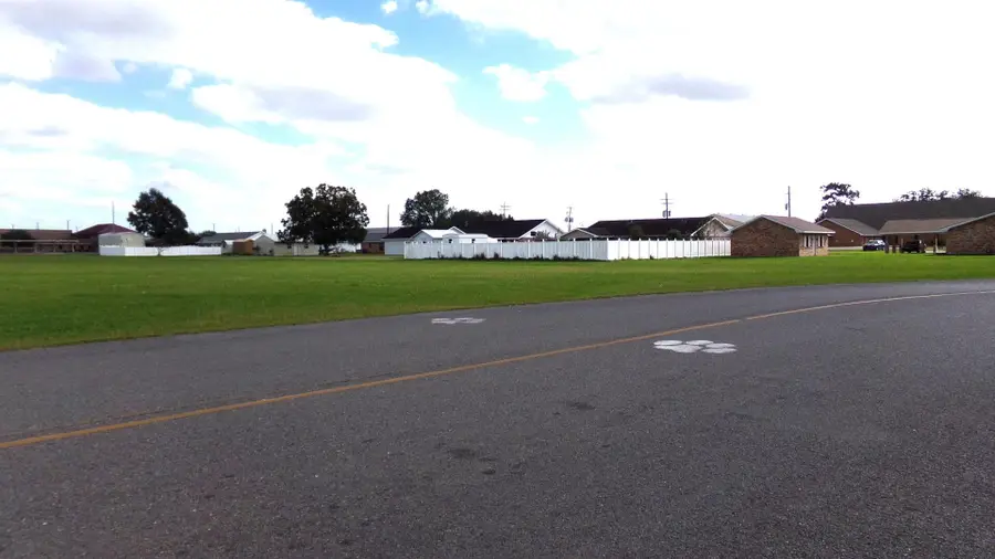 N Cutting Ave, Jennings, LA 70546 - Image #3