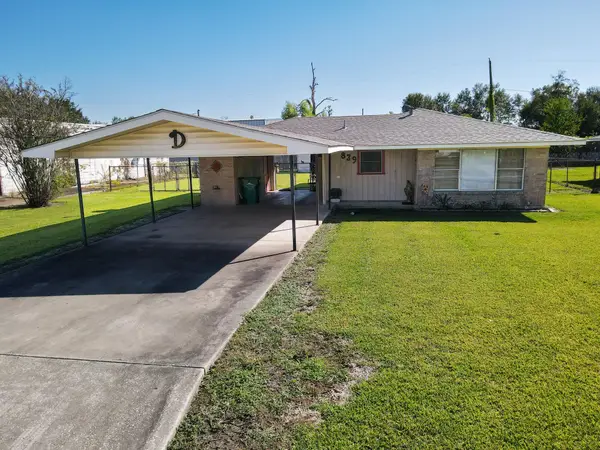 839 Urban St, Sulphur, LA 70663