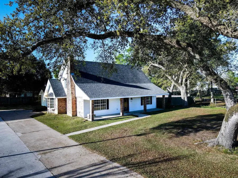 2729 Oak Crest, Sulphur, LA 70663 - #2