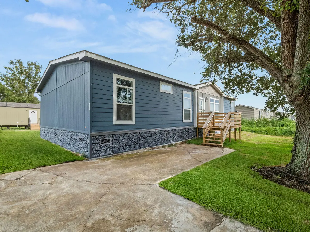 8559 Gulf Hwy, Lake Charles, LA 70607 - Image #1