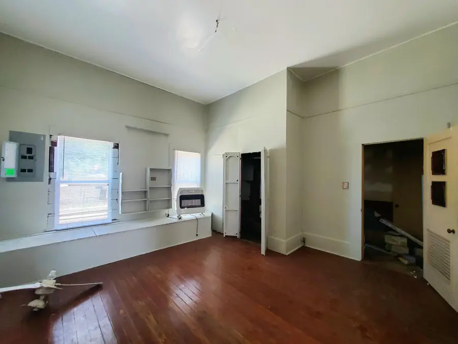 206 S Front St, Dequincy, LA 70633 - Image #3