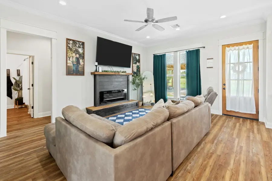 117 Carnation Dr, Ragley, LA 70657 - Image #3