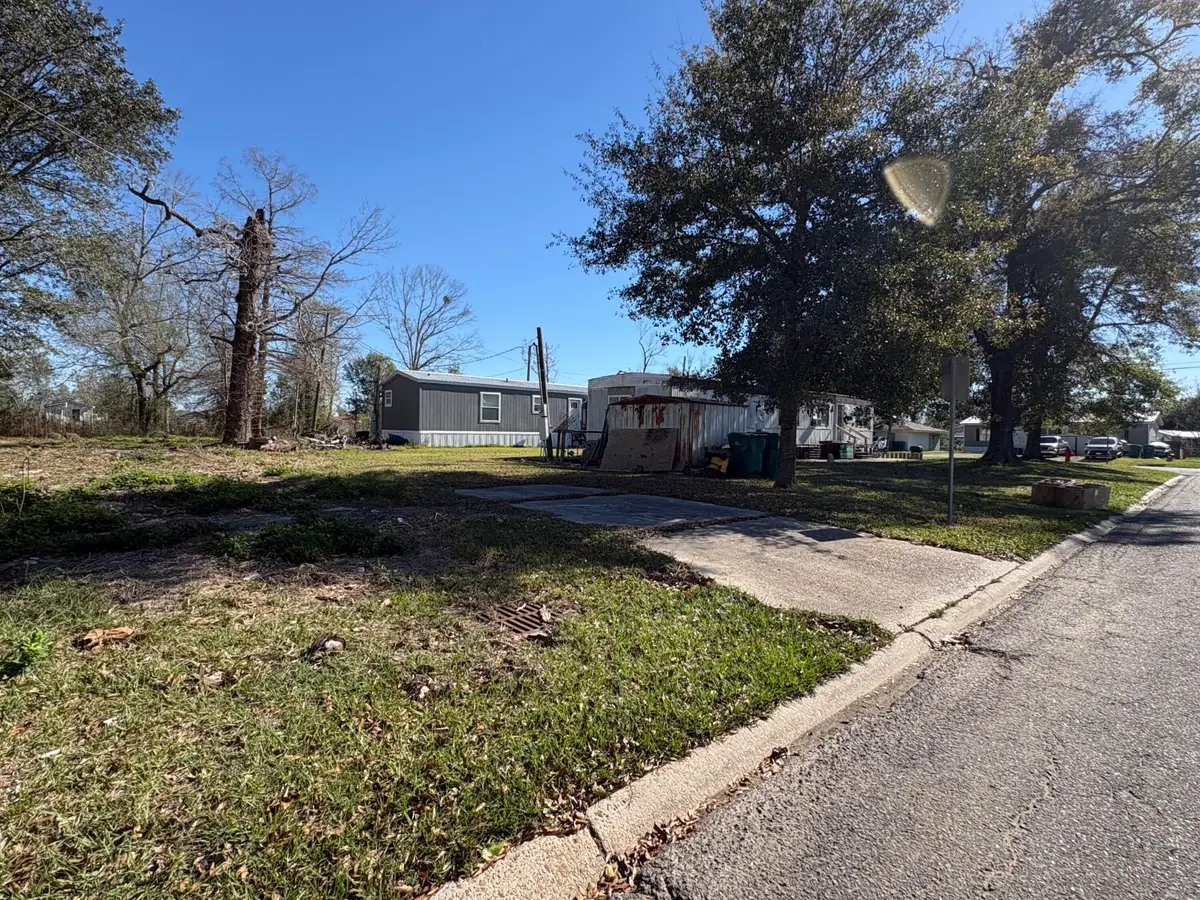 Live Oak St, Westlake, LA 70669 - Image #1