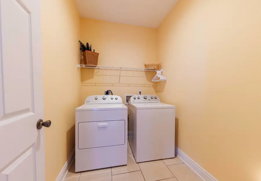 1649 S Woodland Forest Dr, Lake Charles, LA 70611 - Image #3