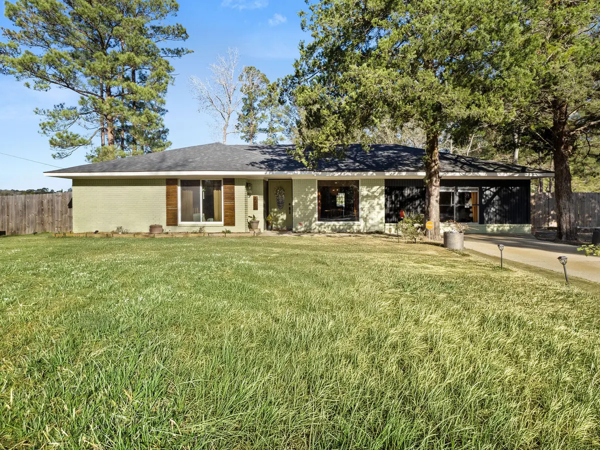 941 Holly Grove Rd, Anacoco, LA 71403 - Image #1