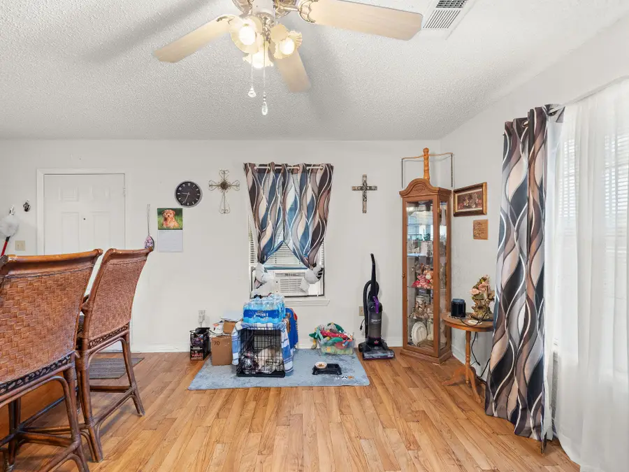 216 Hammond, Hornbeck, LA 71439 - #3