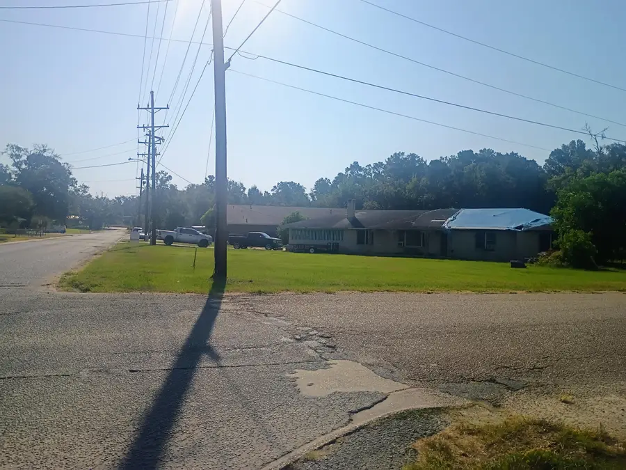 802 Bon Ami, Deridder, LA 70634 - #3