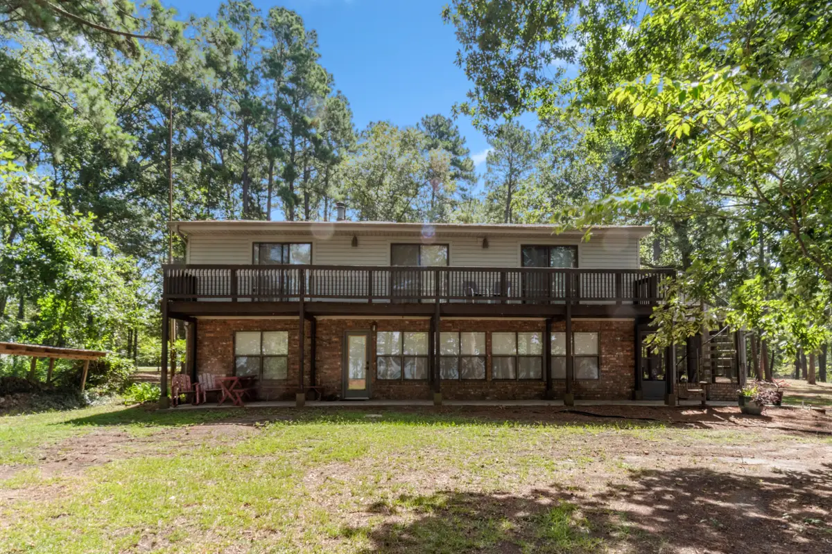 663 Falcon Dr, Florien, LA 71429 - Image #1