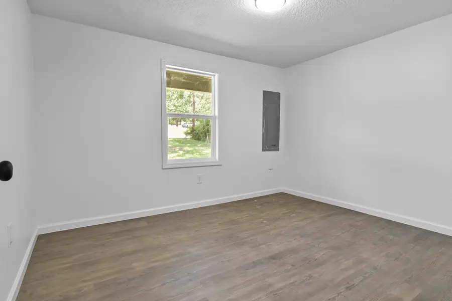 1409 S 11th, Leesville, LA 71446 - #3