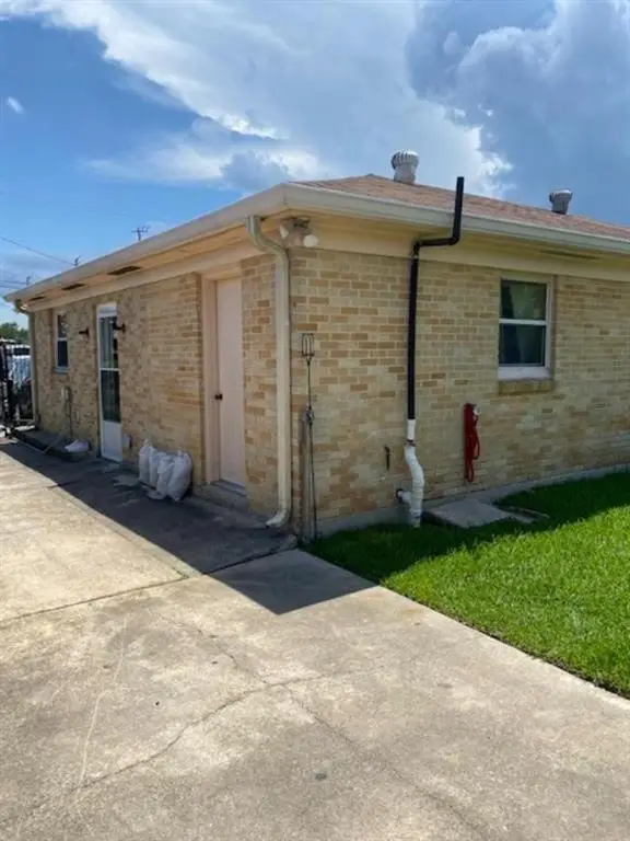 6700 Virgilian Street, New Orleans, LA 70126 - #2