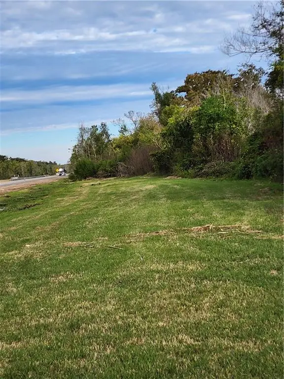 990 South Fashion Boulevard, Hahnville, LA 70057 - #3